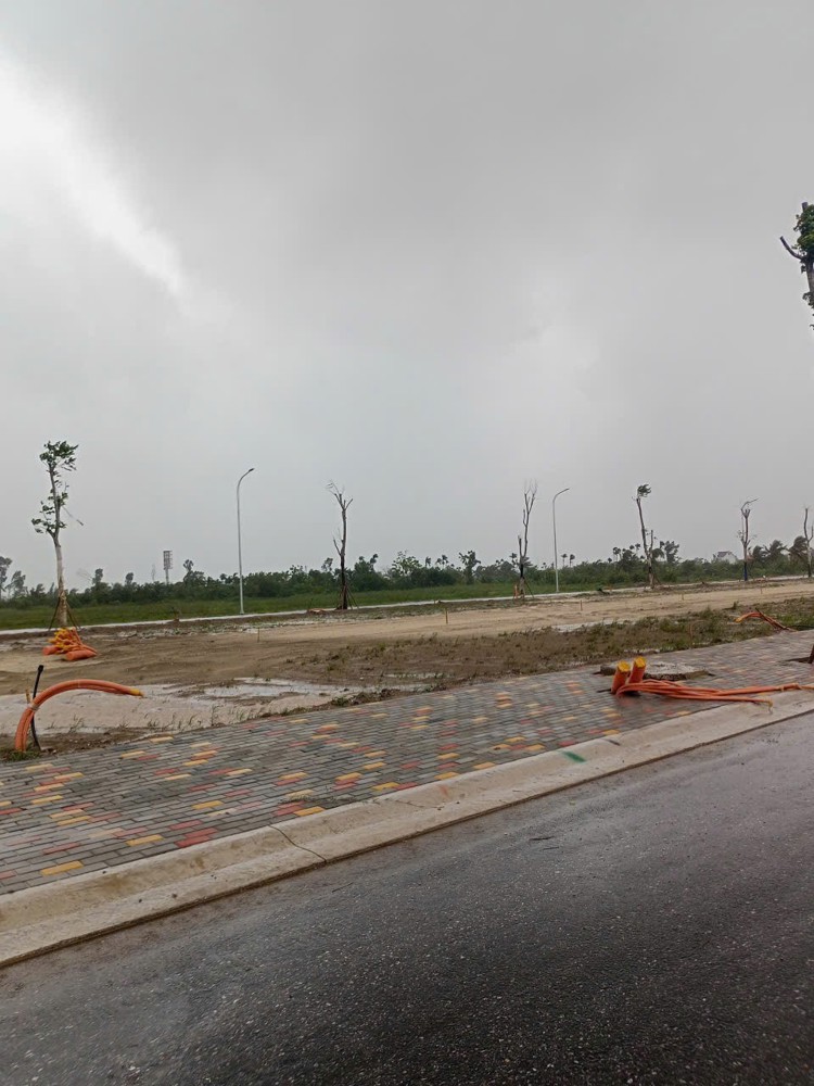 Đất tái định cư Vinhomes Dương Kinh – 99,4m² vuông vắn, đường 10m vỉa hè 3m  Giá chỉ 4x triệu/m²