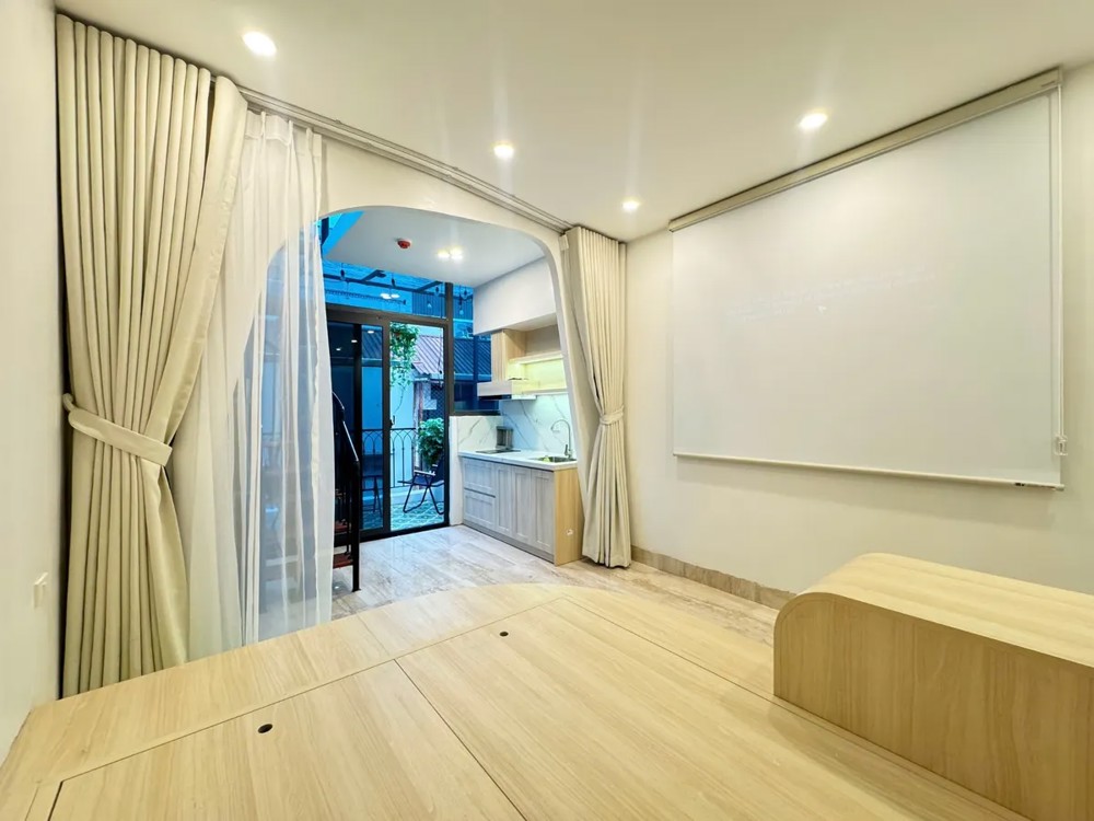 Bán Nhà Tây Sơn 41/35m2. 6 tầng.mặt tiền 3.5. giá 12.38 Tỷ Đống Đa Hà Nội