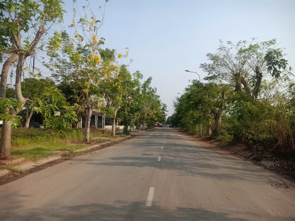Mặt tiền Nguyễn Văn Tạo _ HIệp Phước _ Nhà Bè 1800m2 đất nông nghiệp giá 5,5 tr/m2