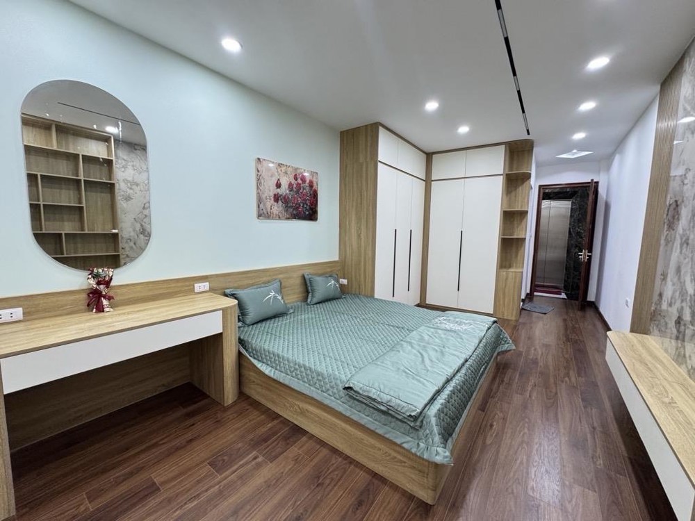 Nhà 5 tầng Phú Đô – Lê Quang Đạo 38m2, cách ô tô 20m, giá tốt