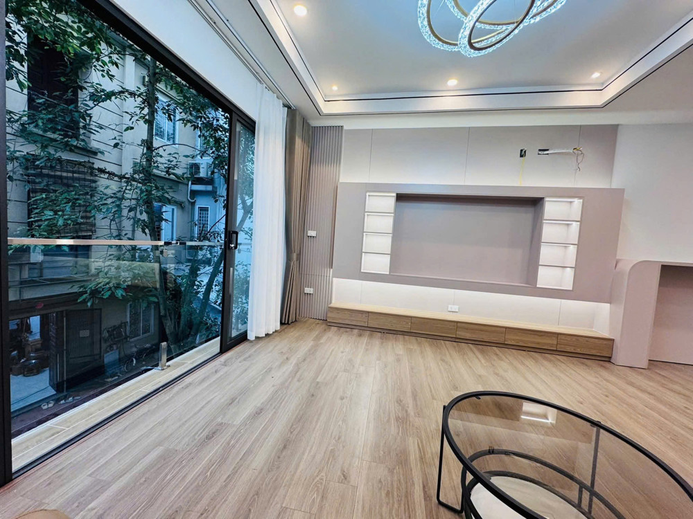 SIÊU PHẨM 6 TẦNG TẠI PHỐ HOA LÂM - VIỆT HƯNG GIÁ RẺ