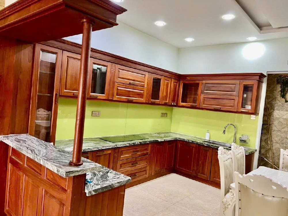 5❌14m, BÁN NHÀ 5 TẦNG, MẶT TIỀN TRẦN THỊ TRỌNG, P15 TÂN BÌNH, 13 TỶ HƠN