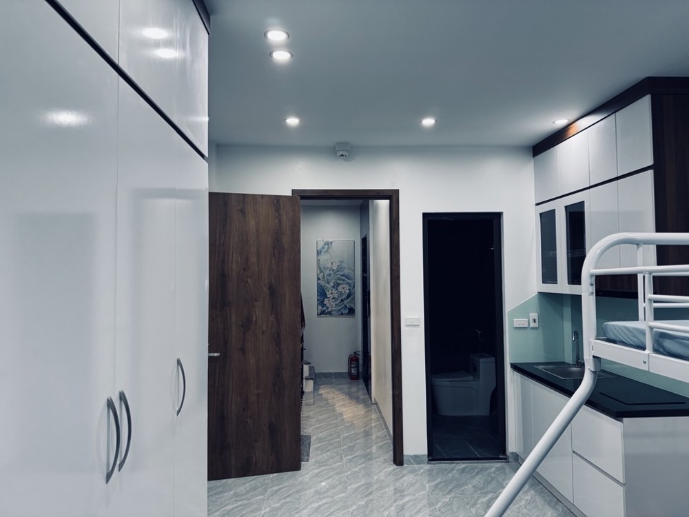 8.6Tỷ Nhà Dòng Tiền Phạm Văn Đồng - Hoàng Quốc Việt Full Nội Thất, Gần Phố, 35m2, 6 Tầng