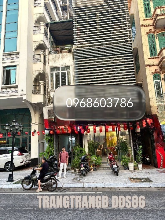 Bán nhà mặt phố Cửa Bắc, Ba Đình - 4 Tầng, 134m², Sổ Đỏ - Giá 47.9 Tỷ