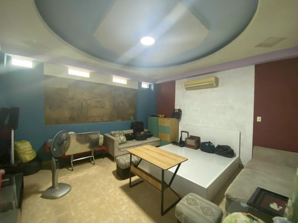 Bán nhà mặt tiền 57 Nguyễn Minh Hoàng, P. Bảy Hiền, Tân Bình - 28 tỷ