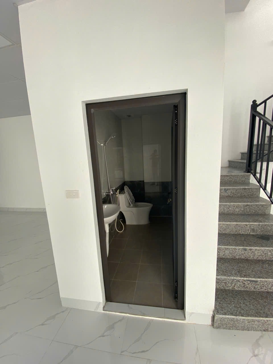 Cho Thuê Biệt Thự An Vượng 225m2 - Hoàn Thiện, Full Nội Thất | Giá Tốt