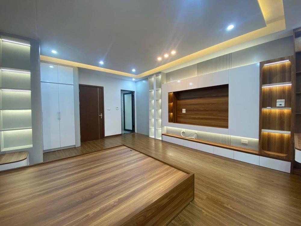 Nhà Khương Trung - Phân Lô - Ô Tô Đỗ Cửa - Giá 7.3 Tỷ