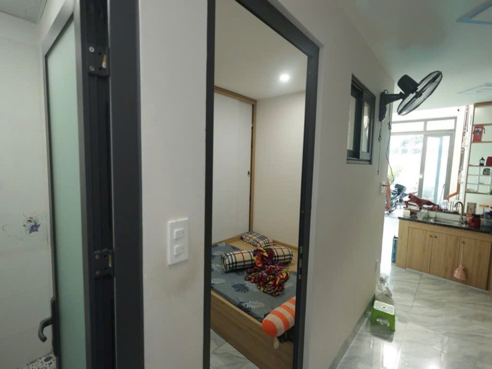 Nhà Vuông SHR 4 tầng HXT né 130m2 – Hà Huy Giáp Quận 12 SS