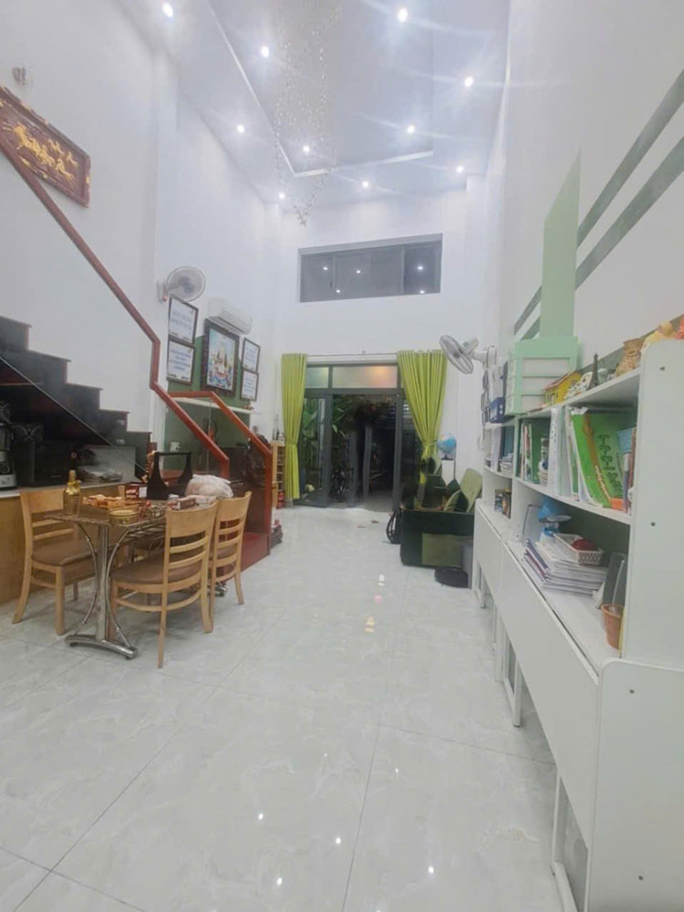 Nhà Vuông SHR 2 tầng HXT né 94m2 – Thạnh Xuân 52 Quận 12 SS