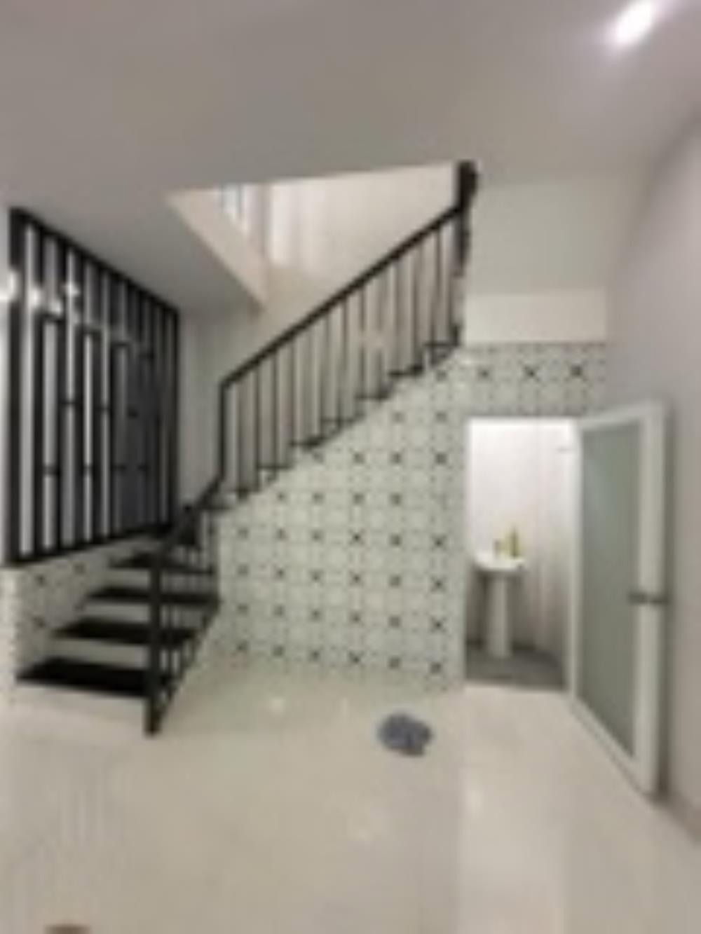 Bán Nhà Mới Đẹp, Đường Huỳnh Thiện Lộc, Tân Phú - 70m2, 5 Tỷ