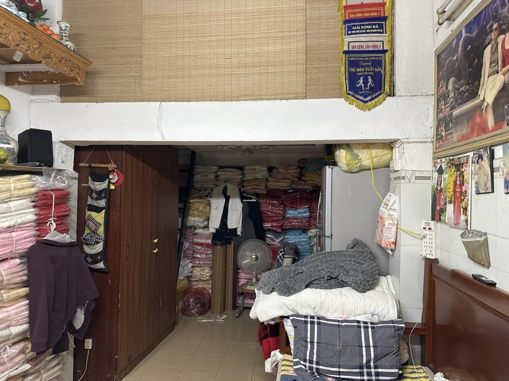 Bán Nhà Mặt Phố Hàng Đào Hoàn Kiếm 142m2 - 4 Tầng, Vị Trí Đắc Địa, Giá 135 Tỷ