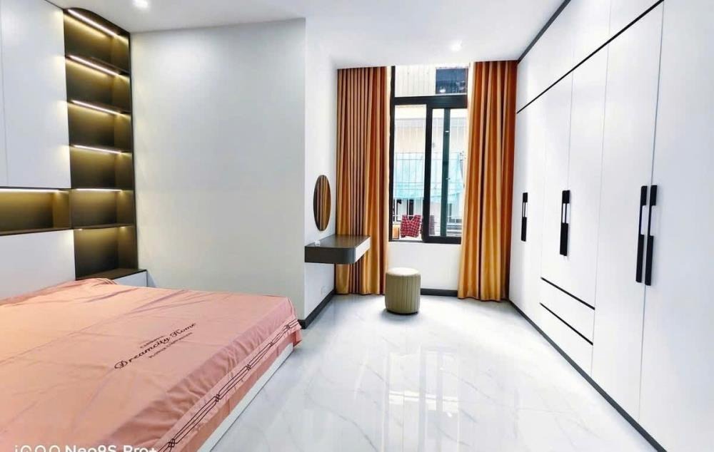 Nhà Đẹp Đống Đa - Giá 8.96 Tỷ - Full Nội Thất - Diện Tích 51m²