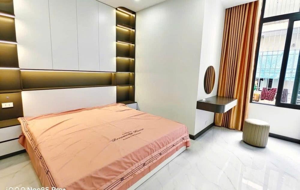 Nhà Đẹp Đống Đa - Giá 8.96 Tỷ - Full Nội Thất - Diện Tích 51m²