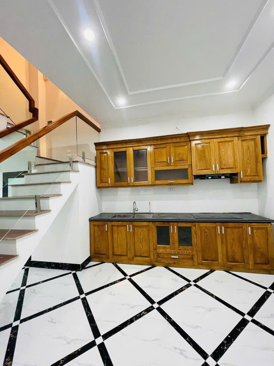 Bán nhà Giải Phóng - 45m2, 5 Tầng, Full Nội Thất - 10.2 Tỷ