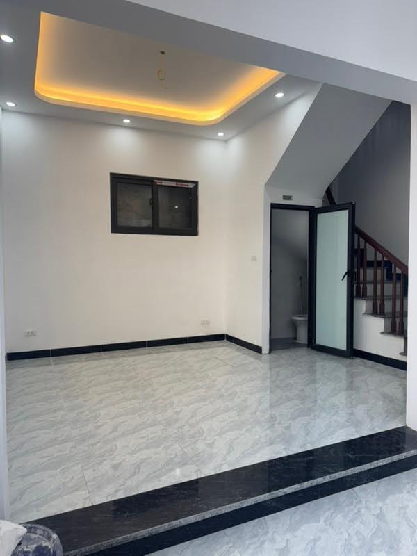 Nhà Mới Thanh Trì 5 Tầng, Giá 4.1 Tỷ - Vị Trí Vàng Ngọc Hồi