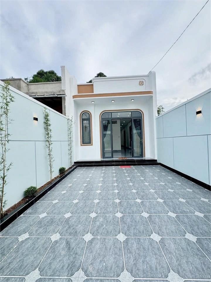 Nhà Cấp 4 Bình Chánh 5x20m, Gần KCN Phong Phú - Giá 720 Triệu