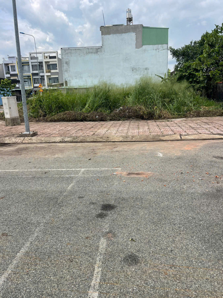 Bán đất 100m²,đường nhựa vài ô tô thông thoáng,gần ĐHQG TPHCM,giá đầu tư