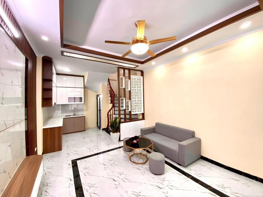 Bán nhà 5 tầng đơn lập Hoài Đức - Cạnh chợ Giang Xá, Nội Thất 99%