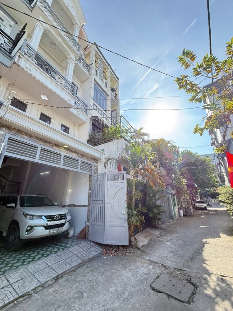 Bán nhà  Lâm Thị Hố,p Tân chánh hiêp  Q.12, 4x17m, 3 tầng, 4PN, SHR,