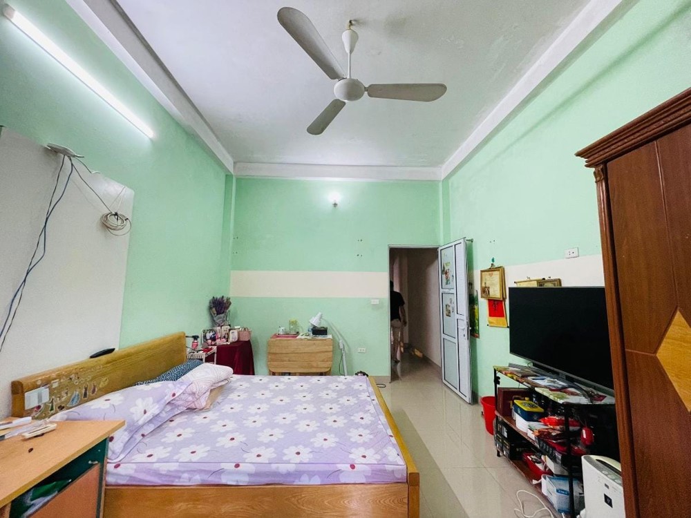 16 tỷ. Nhà Vũ Tông Phan, 50m*5MT*7 tầng, gara ô tô, thang máy, ngõ ô tô, kinh doanh đẹp
