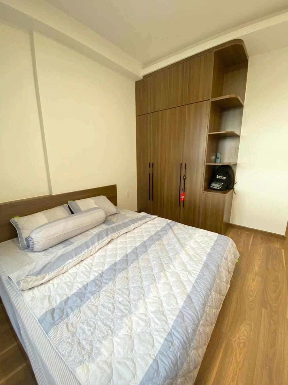 Căn Góc 2PN, 69m2, View Landmark 81 - Q7 Riverside Giá 4.11 tỷ