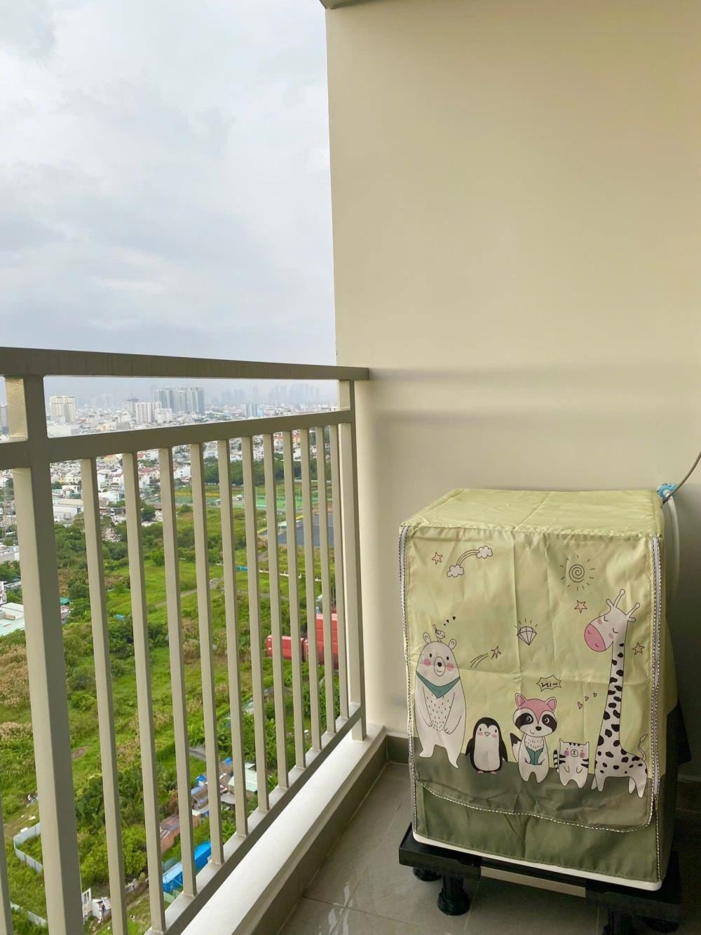 Căn Góc 2PN, 69m2, View Landmark 81 - Q7 Riverside Giá 4.11 tỷ