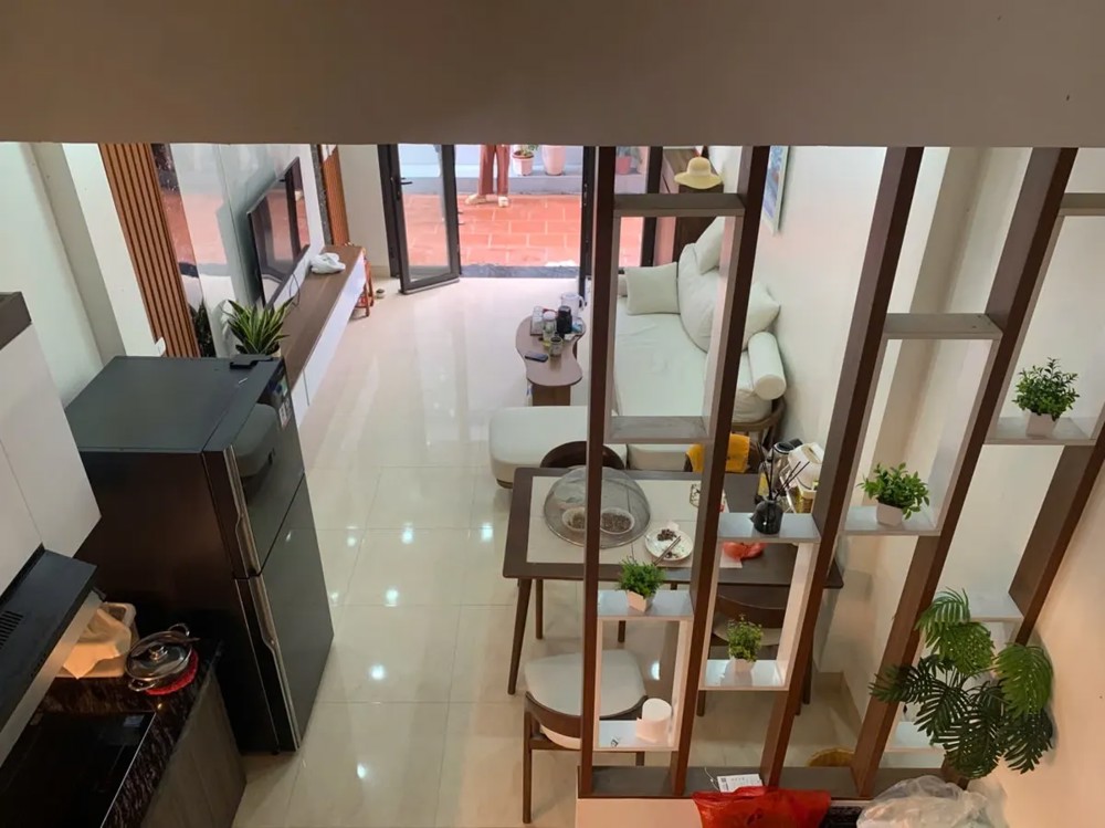 NHÀ MỚI FULL NỘI THẤT Nam Đuống 33M2  5 tầng MT 3.5m, 6.2 tỷ Long Biên Hà Nội