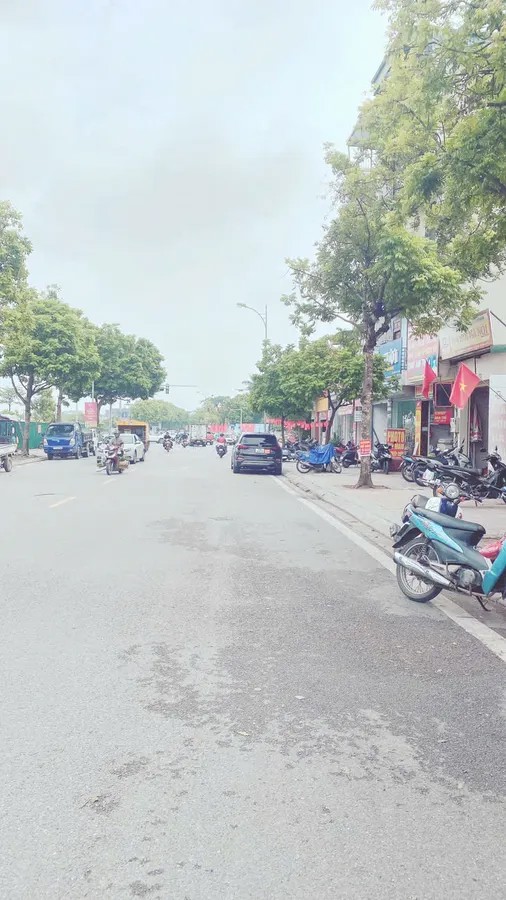 NHÀ ĐẸP 6 TẦNG Ô TÔ ĐỖ CỬA Thạch Bàn 37m2 X mặt tiền 3.8m, 8.5 tỷ Long Biên Hà Nội
