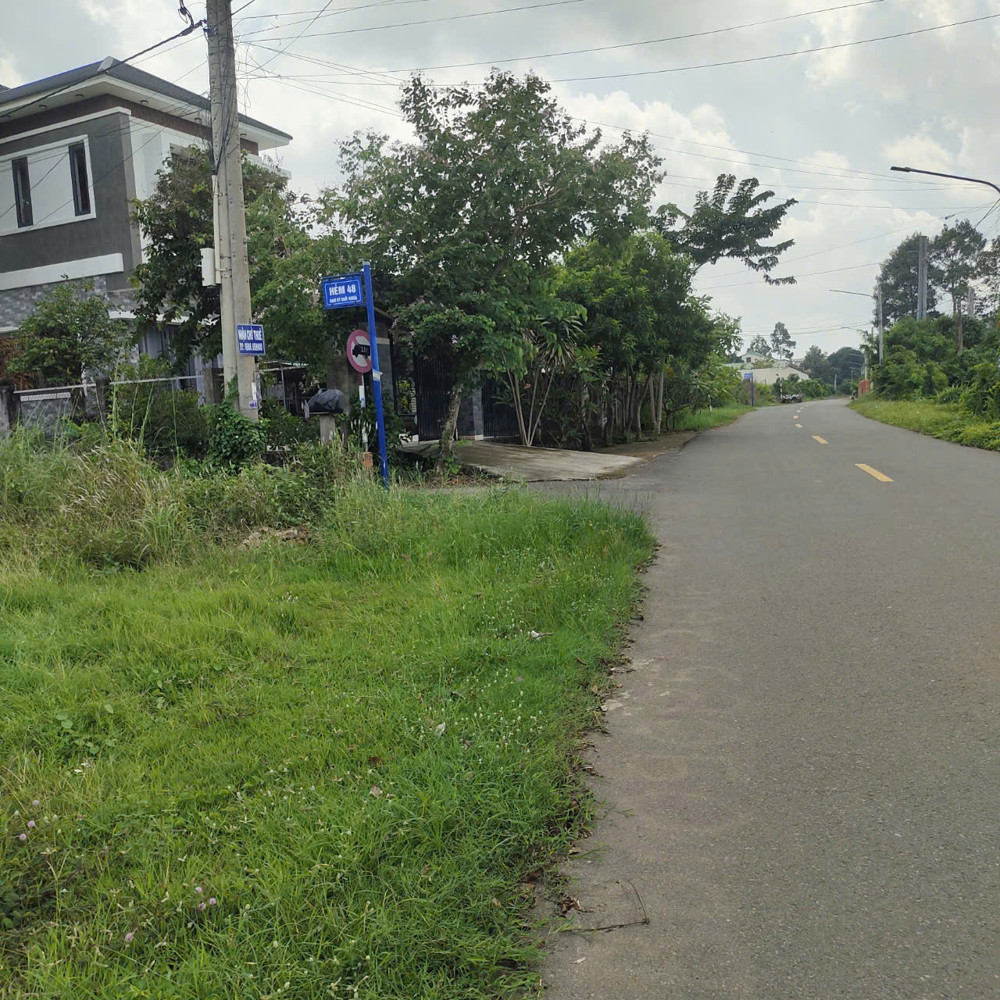 Hơn 300m  Năm kỳ khởi nghĩa 60 thổ cư