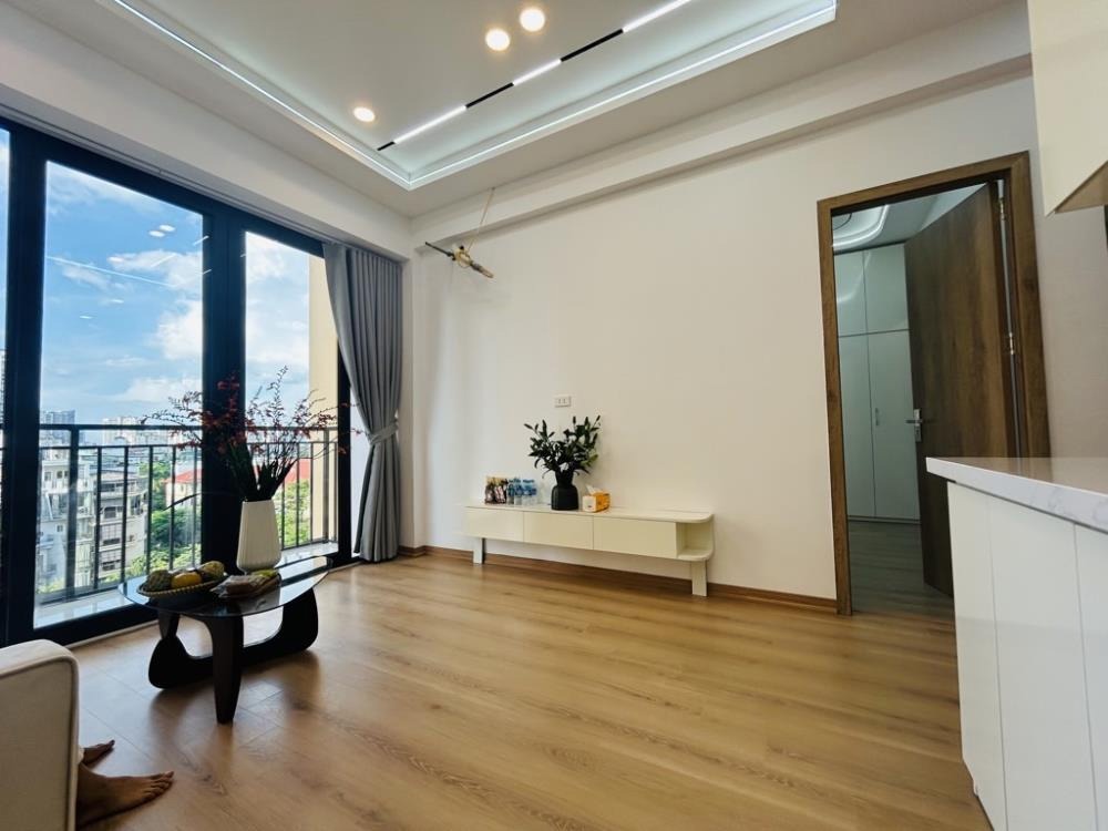 Bán căn hộ Đền Lừ - Tân Mai: View đẹp, Full Nội Thất, 2PN, Giá 4.18 Tỷ