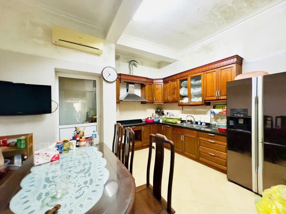 Bán Nhà Cầu Giấy 75m2, 5 Tầng, Ô Tô Vào, Giá 12 Tỷ