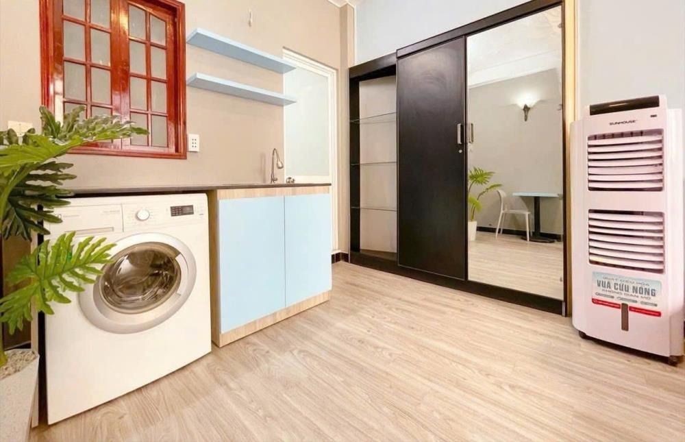 Mặt Tiền Kinh Doanh Quận 1 - 5 Tầng, Thang Máy - Tiềm Năng Sinh Lời Cao