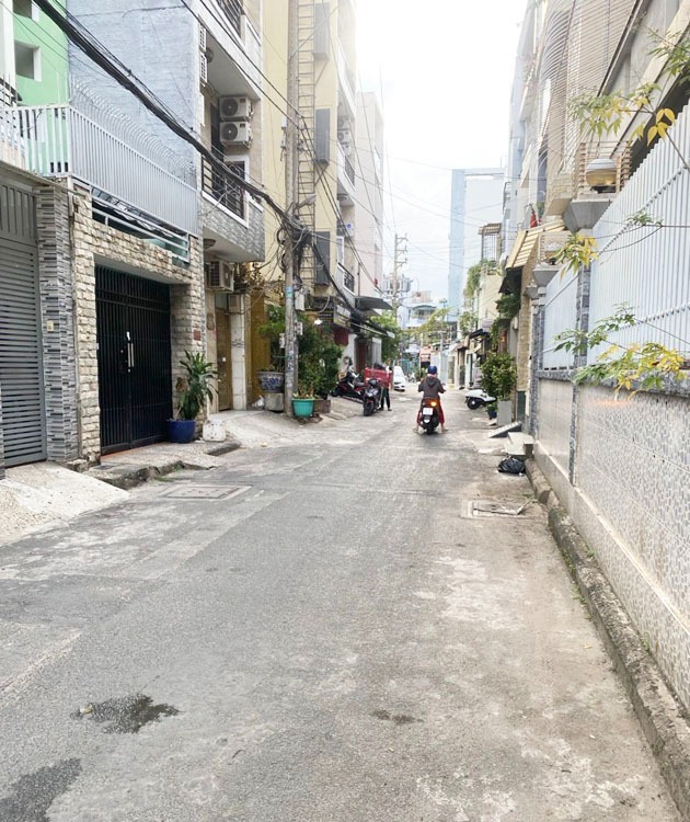 Nhà 3 Tầng Tân Sơn Nhì, Hẻm Xe Hơi 71m2 - 7.x Tỷ Thương Lượng