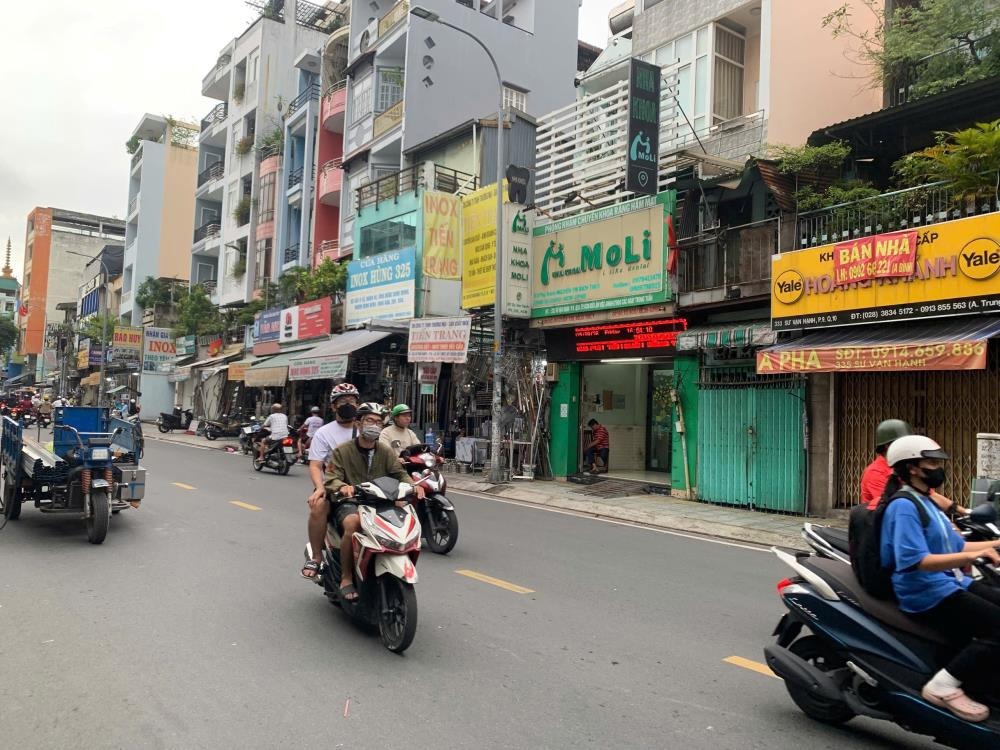 Bán Nhà Mặt Tiền Sư Vạn Hạnh, Quận 10 - 45m2, 3 Tầng, Kinh Doanh Sinh Lời