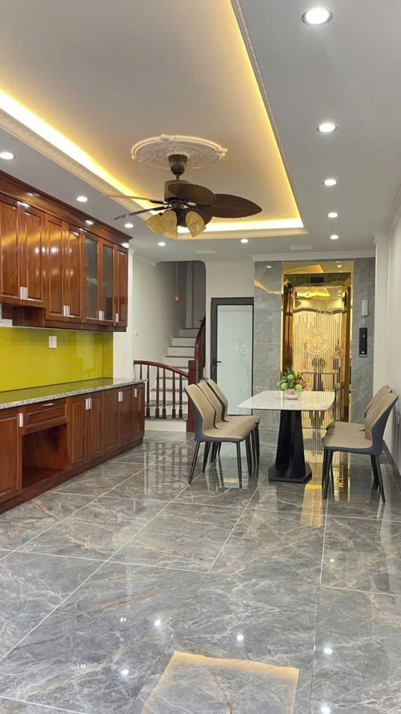 DUY NHẤT TRONG PHÂN KHÚC – 6 TẦNG – THANG MÁY – FULL NỘI THẤT – GẦN Ô TÔ  - ĐÊ LA THÀNH - NGUYỄN