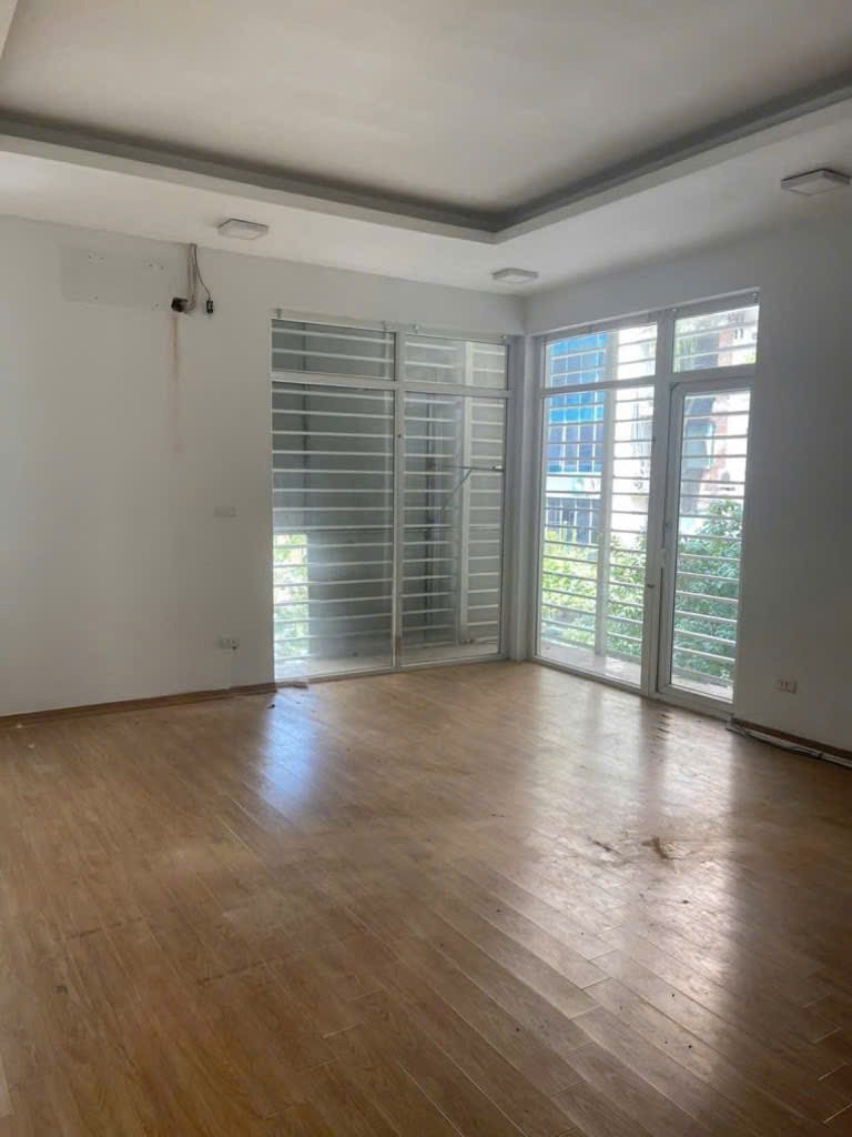Bán Nhà Liền Kề Khuất Duy Tiến - Thanh Xuân 148m2 - Giá 52.5 Tỷ
