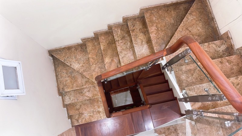 Bán nhà riêng 4 tầng, 70m2, đường Hồ Văn Tư, Thủ Đức, TP HCM. Sổ hồng, 4PN, 5.7 tỷ