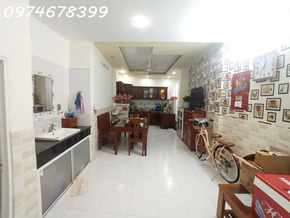 CHÍNH CHỦ CẦN BÁN Q.4 - CĂN NHÀ Tâm huyết chủ TỰ TAY XÂY - 82m2 NHÀ ĐẸP, RỘNG THOÁNG, COI LÀ THÍCH