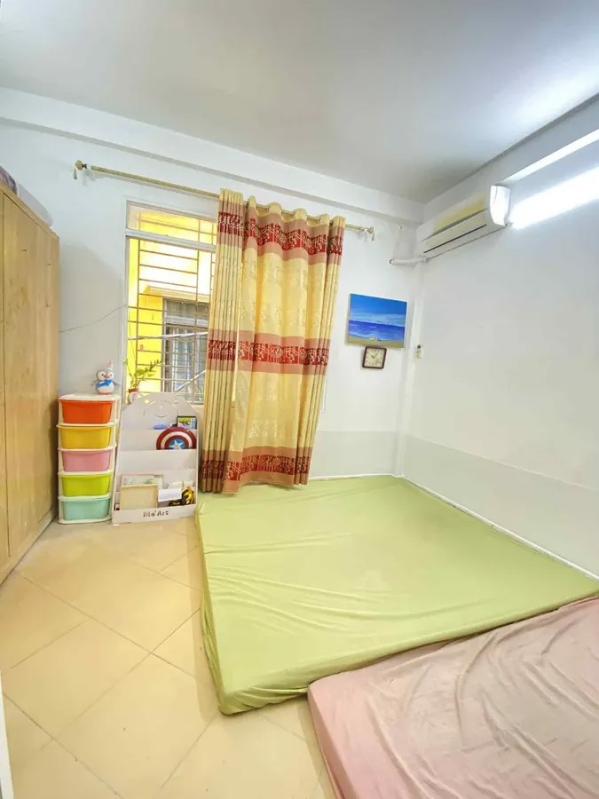 BÁN NHÀ 5 TẦNG DÂN XÂY ĐẸP Phố Ngọc Thụy 38m2 mặt tiền 3.8m,6.95 tỷ Long Biên-Hà Nội