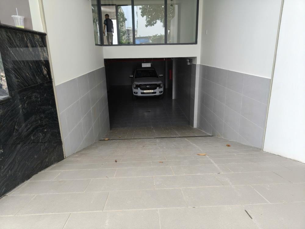 Cho Thuê Tòa Nhà Huy Hoàng Quận 2 - Diện Tích 743.6m2