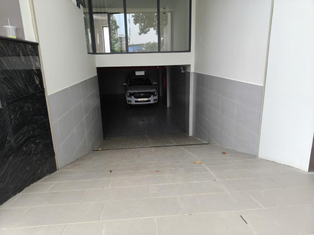 Cho Thuê Tòa Nhà Huy Hoàng Quận 2 - Diện Tích 743.6m2