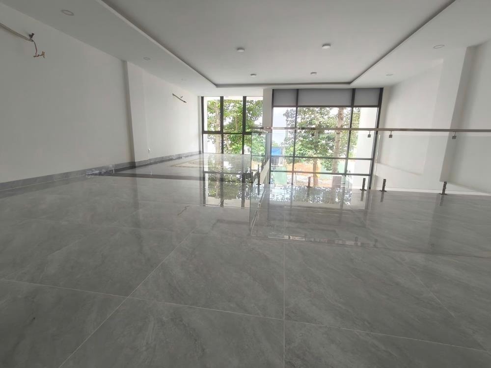 Cho Thuê Tòa Nhà Huy Hoàng Quận 2 - Diện Tích 743.6m2