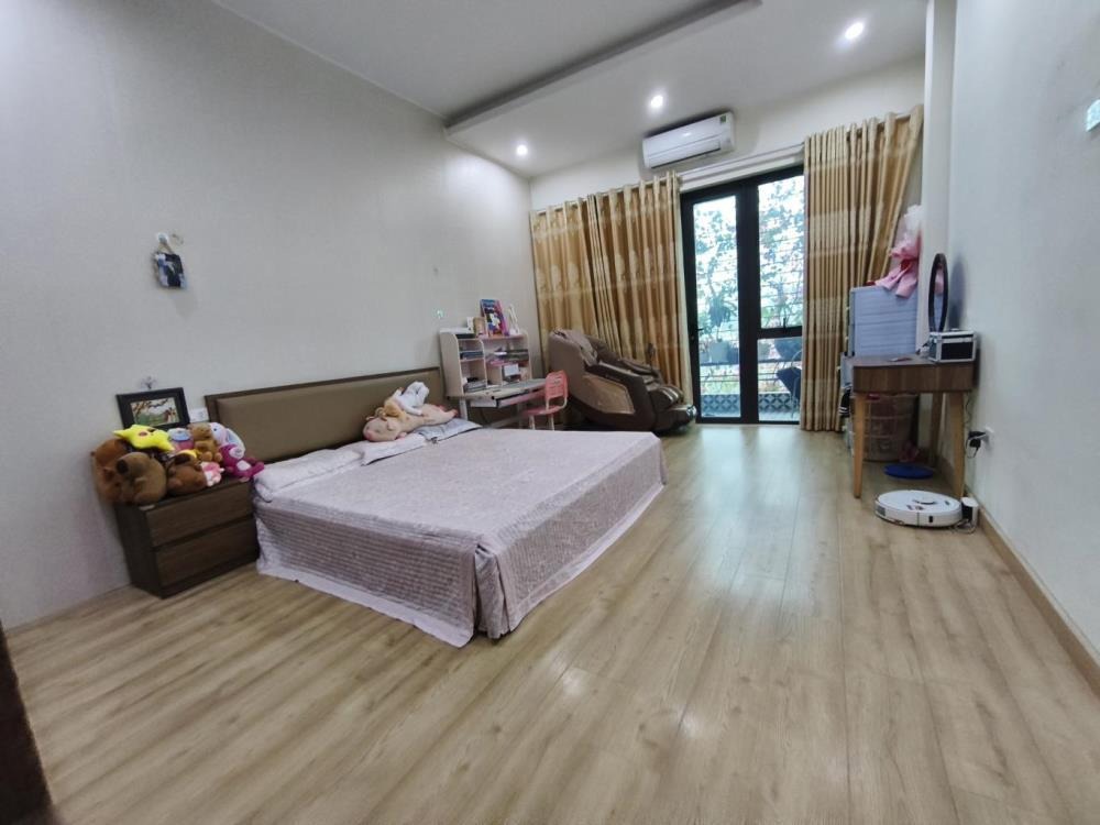 Bán nhà phố Bùi Xương Trạch, Ngã Tư Sở - Vị trí đẹp, Sổ đỏ chính chủ