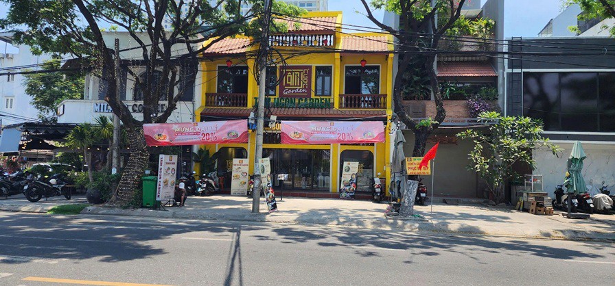 BÁN NHÀ MẶT TIỀN ĐƯỜNG HỒ NGHINH, TP Đà Nẵng -  VỊ TRÍ VÀNG, KINH DOANH ĐẮC ĐỊA