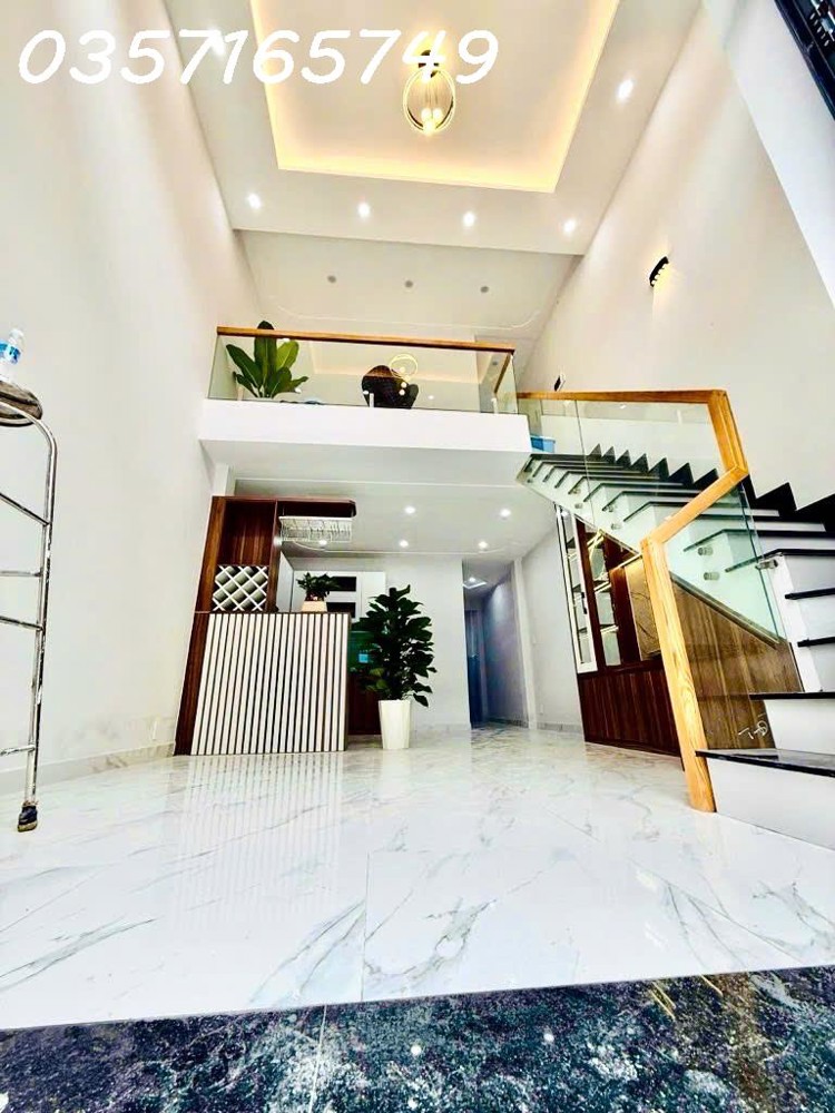 BÁN NHÀ 1 TRỆT 1 LỬNG FULL NỘI THẤT – GIÁ CHỈ 5 TỶ 250 TRIỆU – HẺM 160 - TRỤC ĐƯỜNG CHÍNH LÃ XUÂN