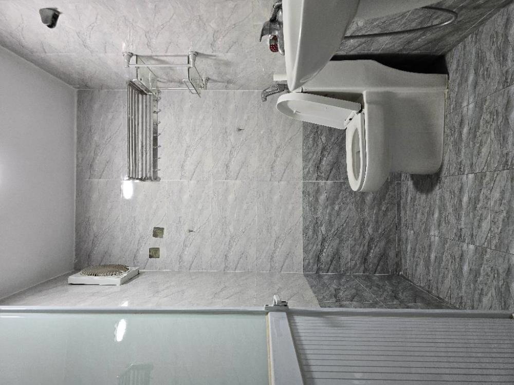 Bán nhà phố Hoàng Mai: Vị trí đẹp, ô tô đỗ cổng, dân cư văn minh