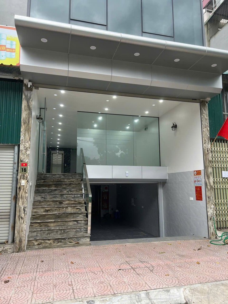 Cho thuê Toà văn phòng 400m2 tại Đông Thắng, Bắc Từ Liêm  50 triệu, phù hợp cho mọi nhu cầu