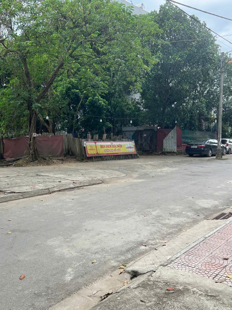 Cho thuê Toà văn phòng 400m2 tại Đông Thắng, Bắc Từ Liêm  50 triệu, phù hợp cho mọi nhu cầu