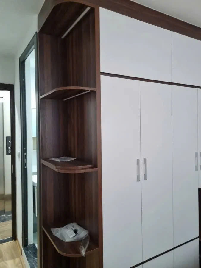 Bán Nhà Trung Liệt 23/27m2. 7 tầng. mặt tiền 3.1m. giá 10.35 tỷ Đống Đa Hà Nội