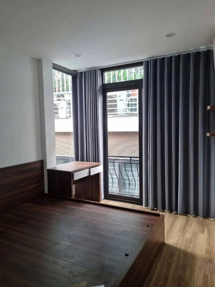 Bán Nhà Trung Liệt 23/27m2. 7 tầng. mặt tiền 3.1m. giá 10.35 tỷ Đống Đa Hà Nội